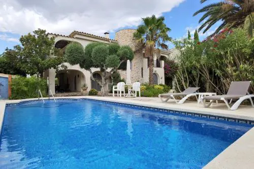 LEON INMO Villa Royal - 10500