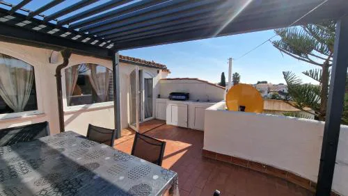 Maison de vacances avec amarre