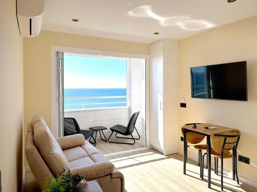 new Balcon sur mer