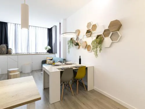 Sylvia: Apartamento renovado en Empuriabrava - ES-258-156