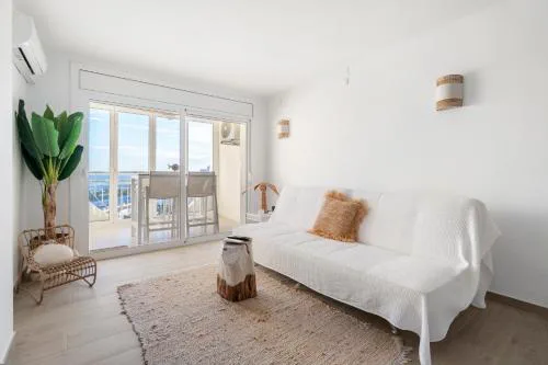 WELCS APARTAMENTO 101 EMP con vistas al Mar