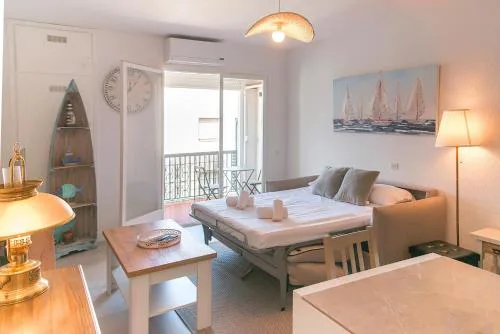 WELCS APARTAMENTO 233 EMP cerca de la playa