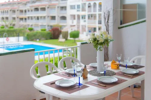 WELCS APARTAMENTO 243 EMP con terraza con vista