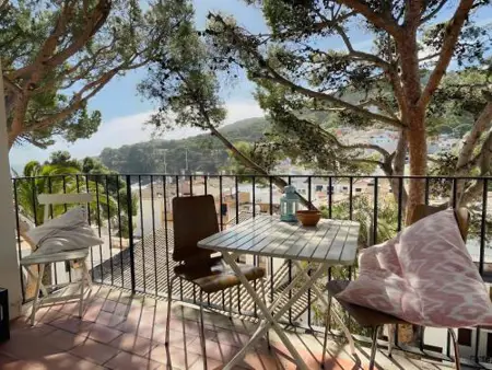 Stunning Intimate views. Terrace Rooftop. BN.
