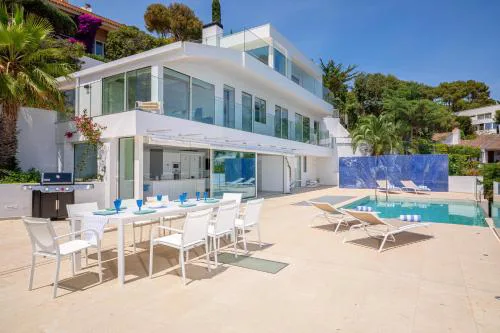 VILLA ILLA BLANCA