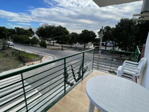 Apartamento T2 con Aire Acondicionado y Terraza en Miami Playa - ES-9-180