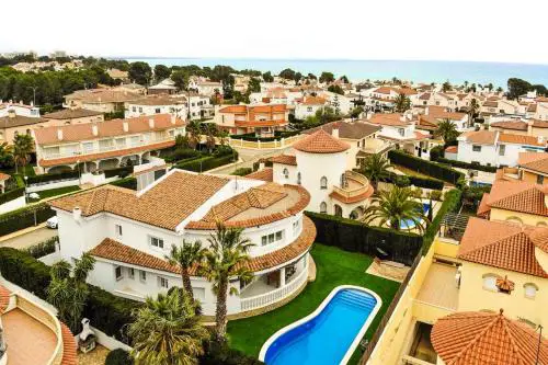 ARENDA Villa Alamo Pino Alto
