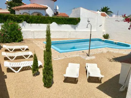 MEDDAYS VILLA MARIE