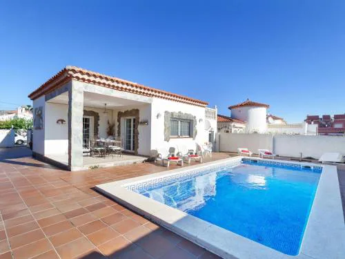Villa Villa Capri by Interhome