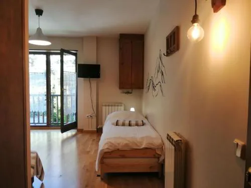 Apartment Geräumiges Studio mit Balkon Erta 2 Vall de Boí by Interhome