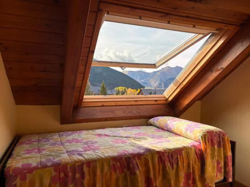 Triplex rústico, chimenea, esquí y vistas magníficas - Erta 4