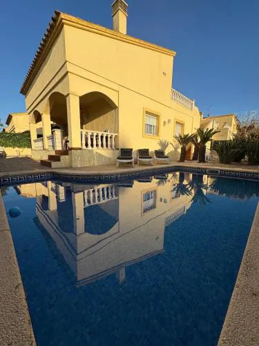 Casa Campanilla