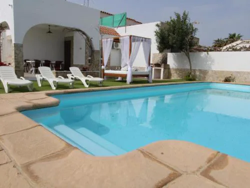 Casa cerca del mar con piscina privada, wifi gratuito, aire acondicionado opcional y se admiten mascotas - ES-184-7