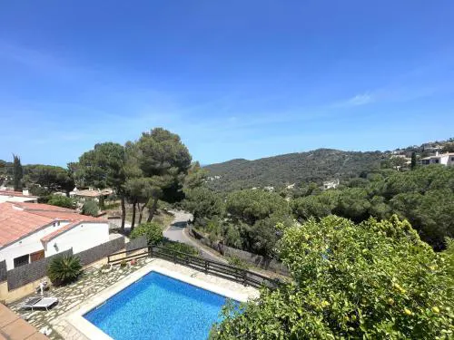 Encantadora Casa Individual con Piscina en Begur - ES-226-28