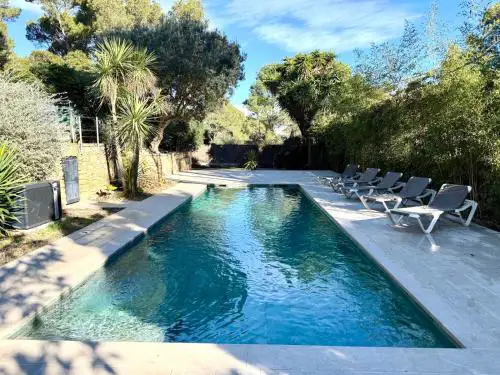 Lujosa casa con piscina privada