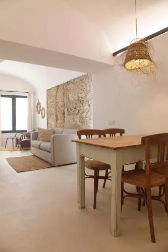 Maram Brava casa centro Begur Metge Pi