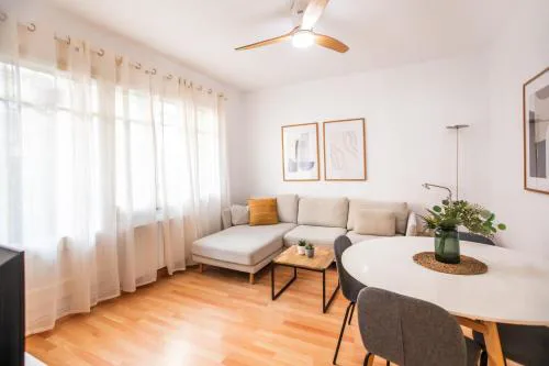 32PAA1126 - Apartment in Gracia