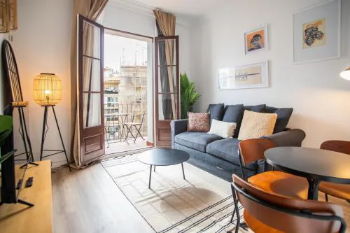 43APAR1010- Super Centric Apartment in Barcelona -
