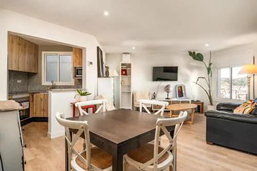 55m² Monthly Base w Terrace AC