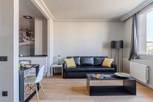 AB Casa Saltor Two