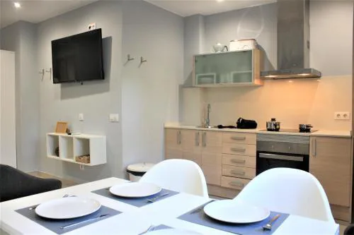 Alguera Hola Apartments