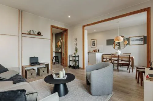 Amatitlan - 3 bedrooms and balcony in Eixample