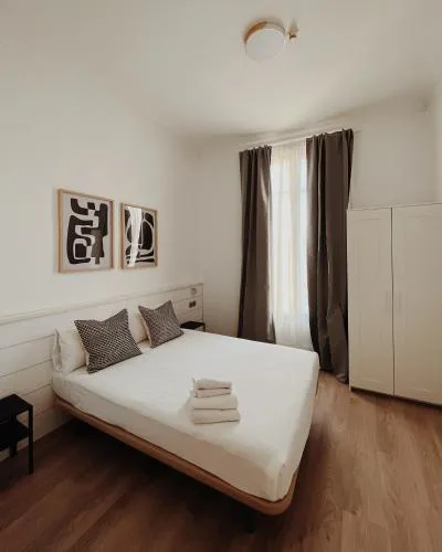 Apartamentos Express by gaiarooms