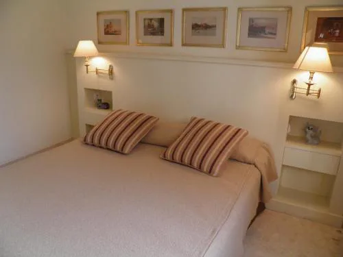 Apartaments St. Jordi Comtal