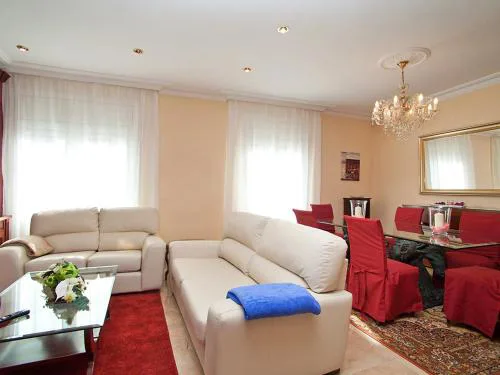 Apartment Pg Gracia - Valencia by Interhome