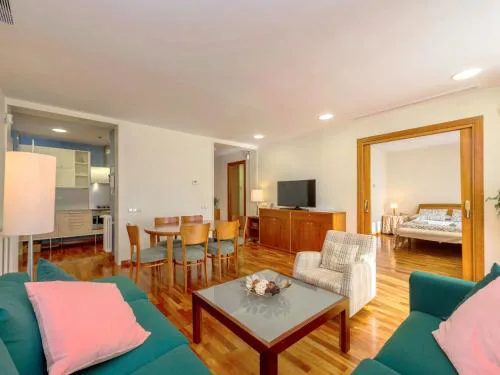 Apartment Plaza Catalunya-Rda-Universidad by Interhome