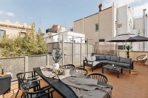 Arenal - 3 bedrooms and terrace in Sarrià