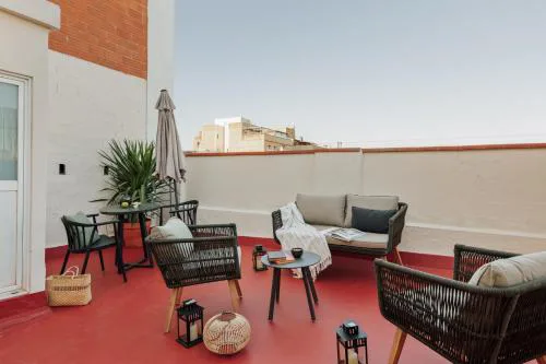 Balat - 2 bedrooms and terrace in Eixample Dreta
