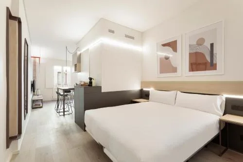 Bcn Town Apartments Born