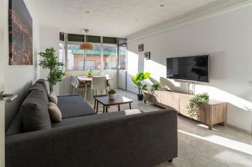 Bonito apartamento Camp Nou