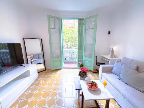 Bright Modernista Apartment Center Eixample