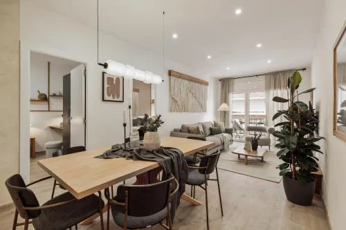 Briso - 3 bedrooms and balcony in Vila de Gràcia