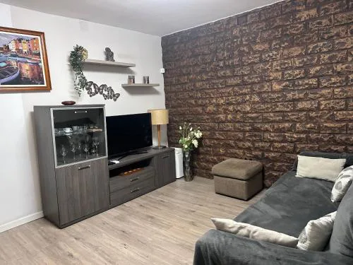 COMFORTABLE APARTMENT CLOSE TO BUNKERS DEL CARMEL!