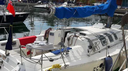 COSY BOAT FLAT at BARCELONA BEACH