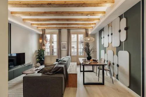 Deisis - 2 bedrooms and balcony in Sant Pere
