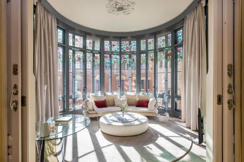 El Palauet Modernist Suites Barcelona