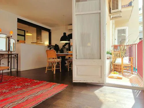 F3- Spacious 2 bedroom. Sarrià - Hospital Clinic