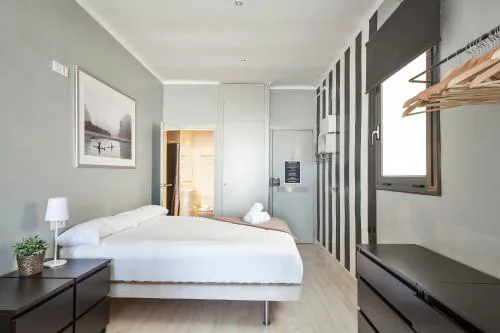Fira Apartments by gaiarooms