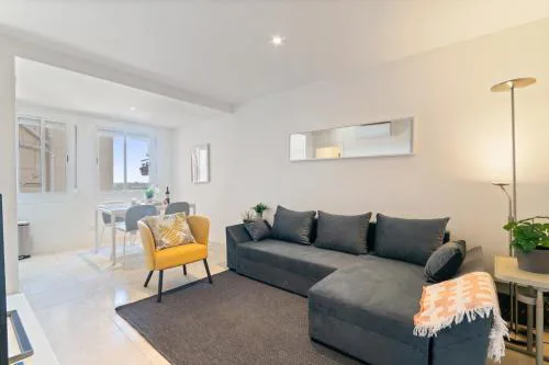 Furnished & Fully Equipped 2BR near the beach