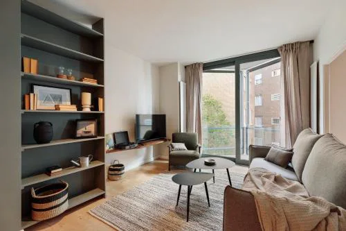 Garraf - 2 bedrooms and balcony in Sant Gervasi