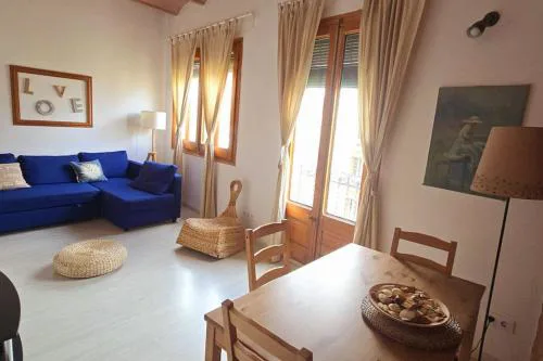 Gracia Travesera 2 Bedrooms Renovated Apartment