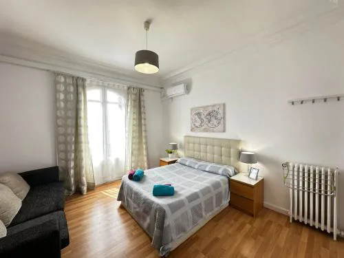 Gran Via Rooms