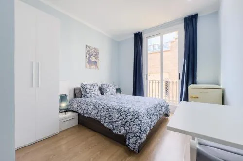 Habitación 6 con baño junto a Las Ramblas
