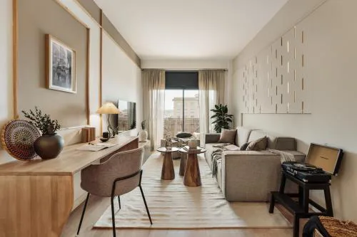 Huila - 2 bedrooms and balcony in Les Corts
