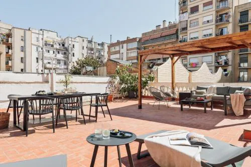 Incahuasi - 3 bedrooms and terrace in Eixample Esquerra