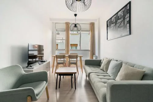 Joan Blanques Apartment